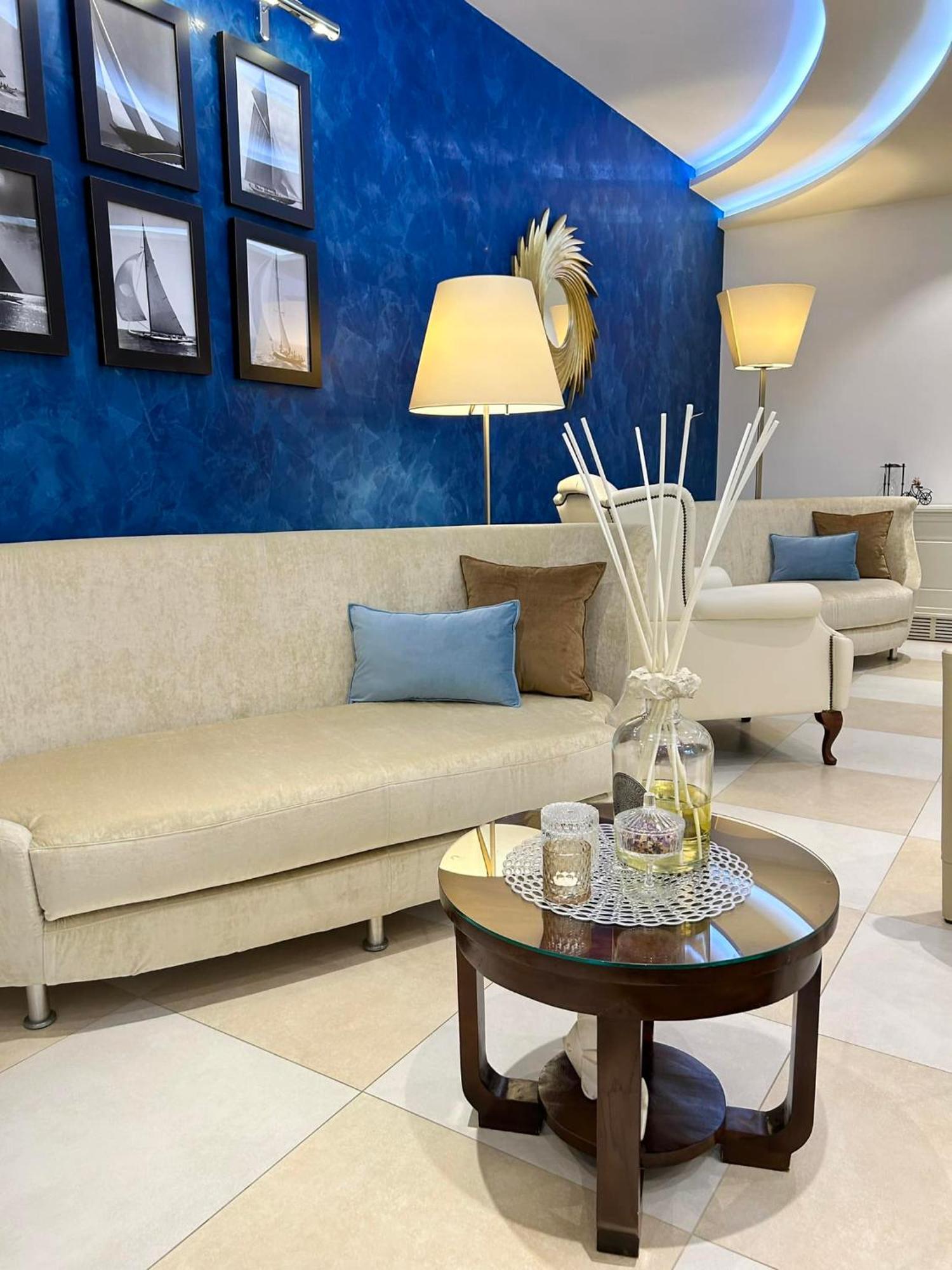 Erbavoglio Hotel Rimini Bagian luar foto